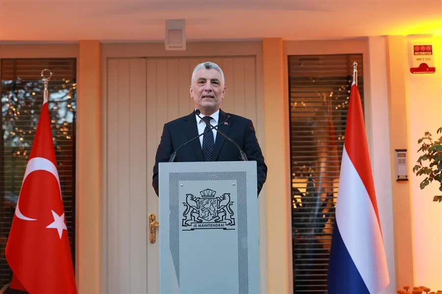 Ticaret Bakanı Ömer Bolat, Hollanda "Kral Günü" Resepsiyonunda Konuştu