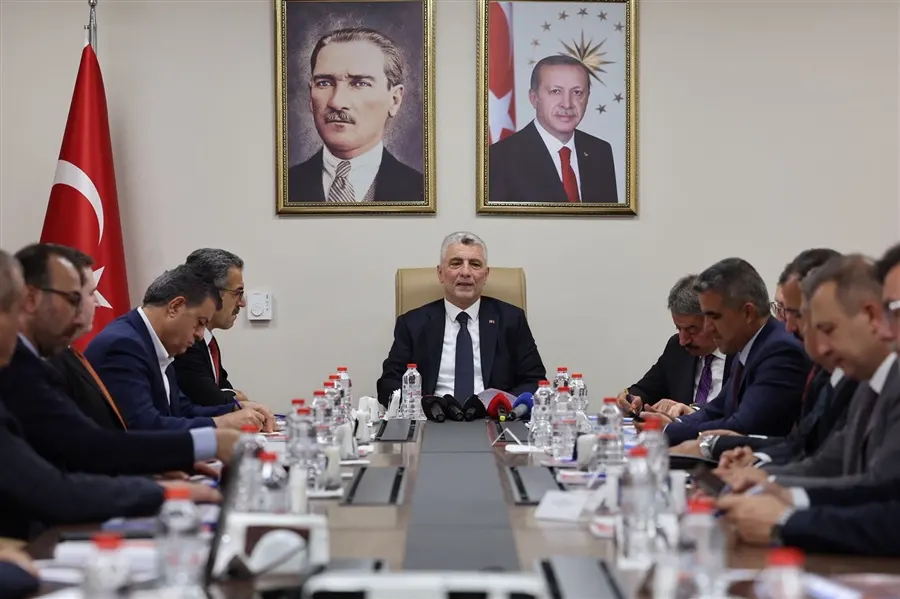Ticaret Bakanı Ömer Bolat'tan Habur Gümrük Kapısı'na İlişkin Değerlendirme - Ankara gümrük müşavirliği ve dış ticaret rehberi